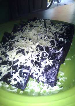 Brownis oreo topping keju