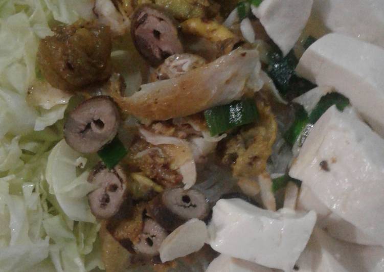 cara membuat Soto Ayam Bening Campur-campur