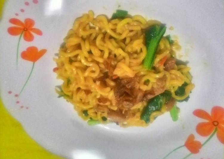 resep lengkap untuk Mie Goreng Pedas