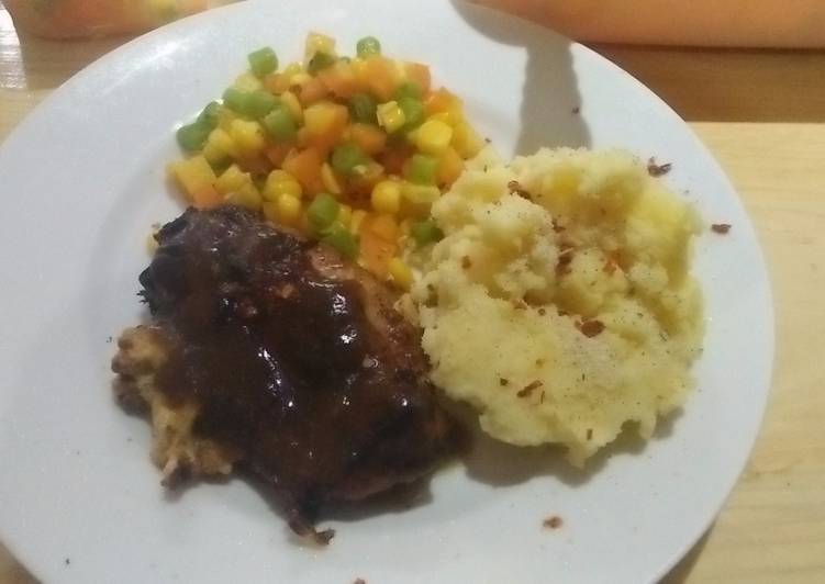 resep Chiken black peper with creamy mash potato