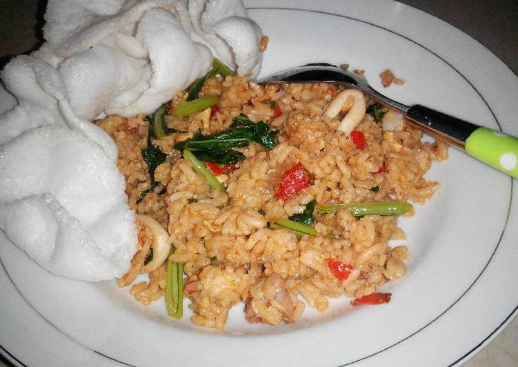  Resep  Nasi  Goreng  Seafood  oleh Putri Aprilya Cookpad