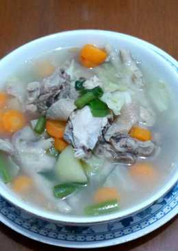 Sayur sop ayam rumahan