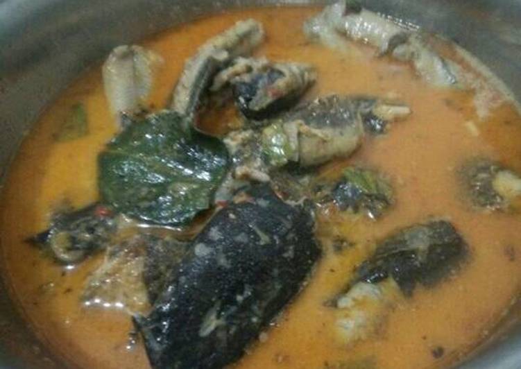 gambar untuk resep makanan Mangut ikan lele sederhana