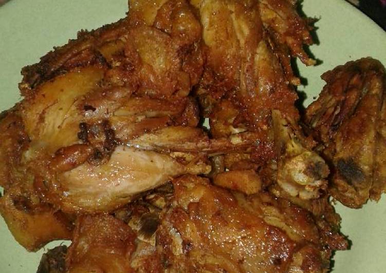  Resep  Ayam  goreng ala sajiku  oleh Nur Alam Cookpad