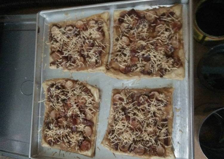 Resep Thin Crispy Pizza Simple : Pizza Renyah dan Krispi Karya Widya
Gita Karuna