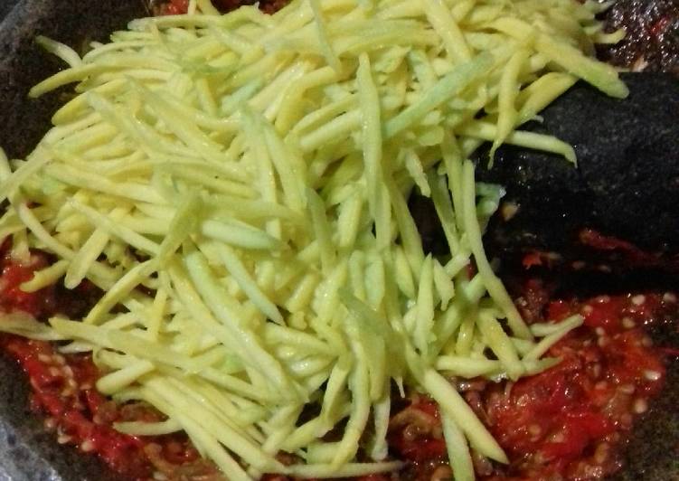 Sambal mangga teri khas makassar