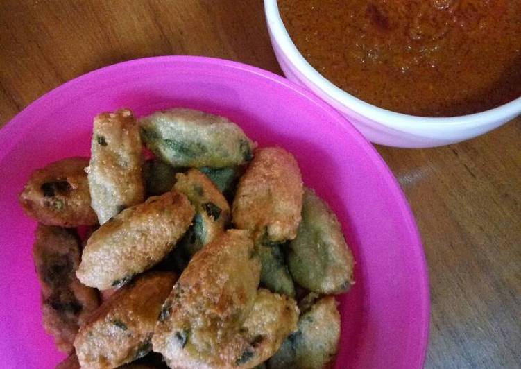 bahan dan cara membuat Otak - otak goreng saus kacang