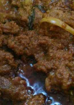 Rendang daging sapi pedas