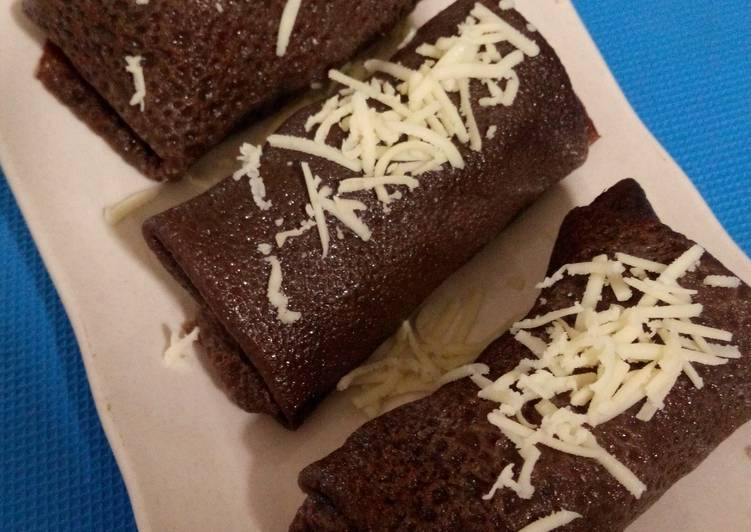 resep makanan Dadar Gulung Coklat  Pisang Keju mba Ade Irene