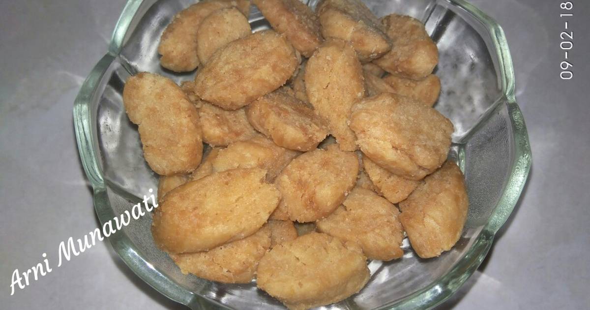 Resep Biji Ketapang Gurih Dan Renyah by Arni Munawati 