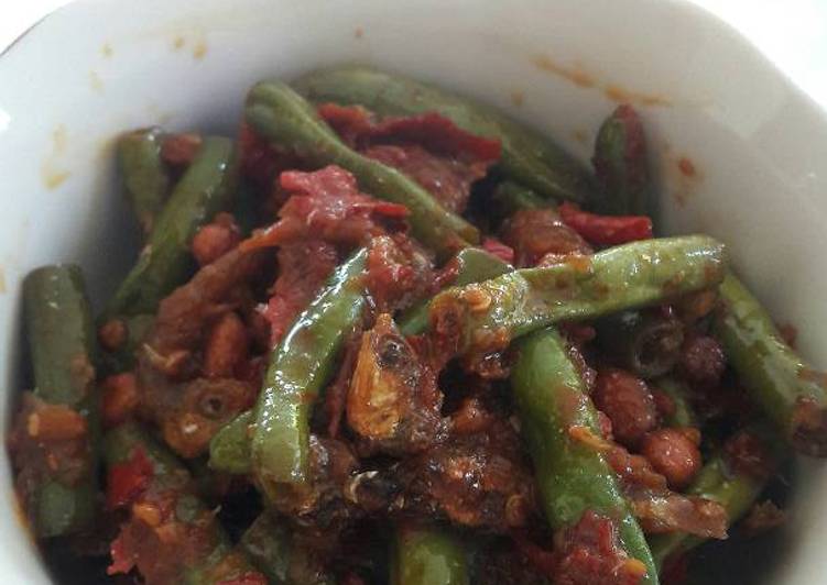 cara membuat Balado buncis, teri dan kacang