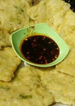 Tempe mendoan renyah dgn sambel kecap pedas