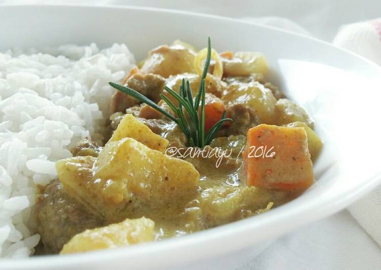 bahan dan cara membuat Curry Rice (Nasi Kari)