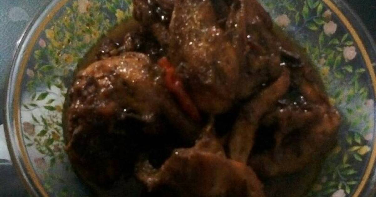 Resep Semur ayam berempah oleh Ina Juniar - Cookpad