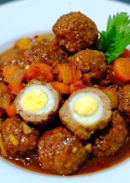 Semur Bola2 Daging isi telur Puyuh