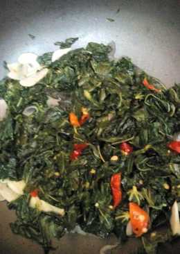 Tumis daun singkong pedas