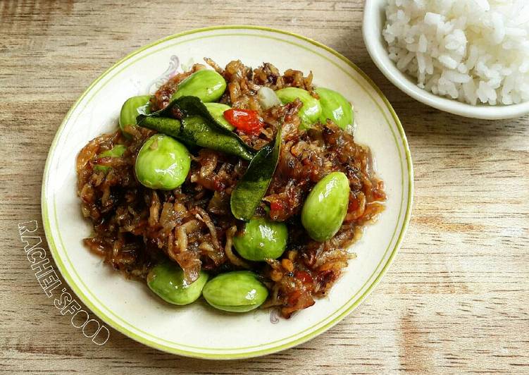  Resep Sambal Teri Pete Kesukaanku oleh Rachel Sampouw 