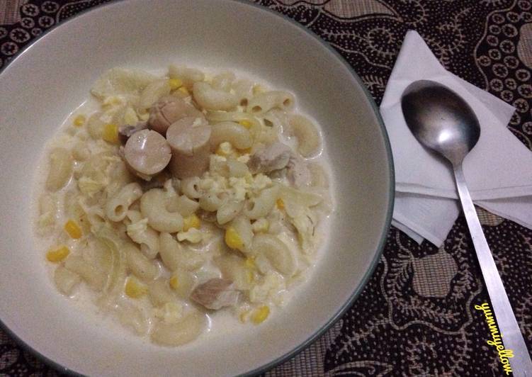 Resep Macaroni milk soup (sup makaroni susu) dimasak pakai rice cooker
Karya yummiyellow