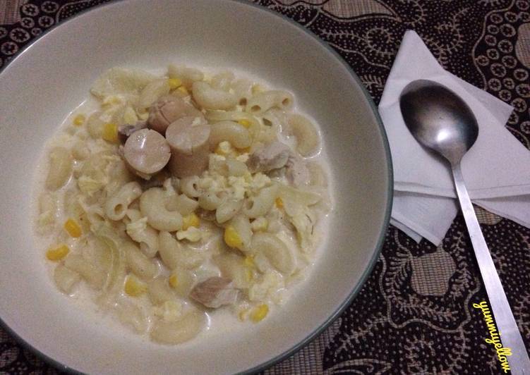 bahan dan cara membuat Macaroni milk soup (sup makaroni susu) dimasak pakai rice cooker