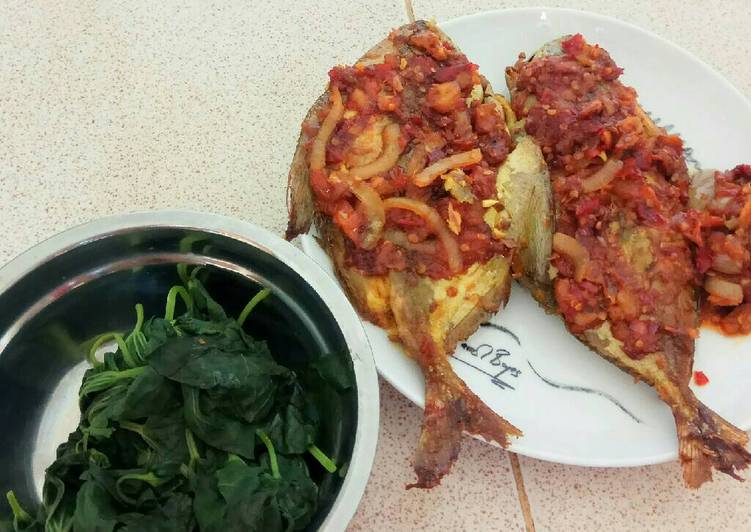 resep makanan Bawal Laut Panggang Oven Sambal Terasi