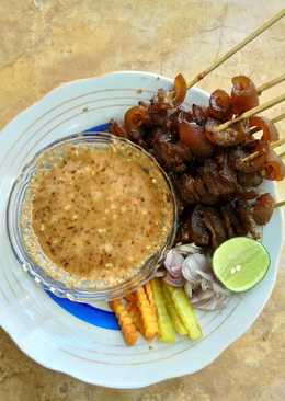 Sate kikil/ cecek