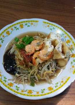 Lontong Mie Surabaya