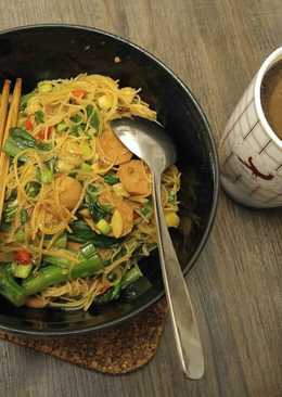 Bihun goreng rasa kare pedas ala mak'e deta