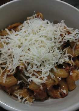 Easy Macaroni Bolognese