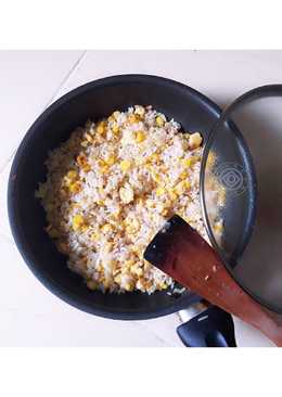 Nasi goreng mentega telur jagung