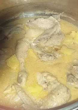 Opor ayam nanas