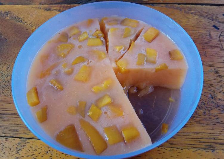 gambar untuk cara membuat Puding Susu Mangga Plus Mangga