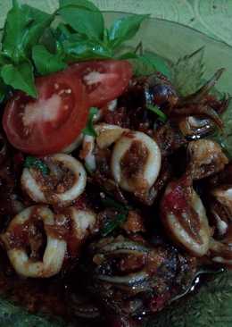 Cumi pedas sambal terasi