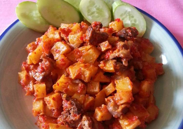 gambar untuk resep makanan Sambal goreng kentang ati ampela