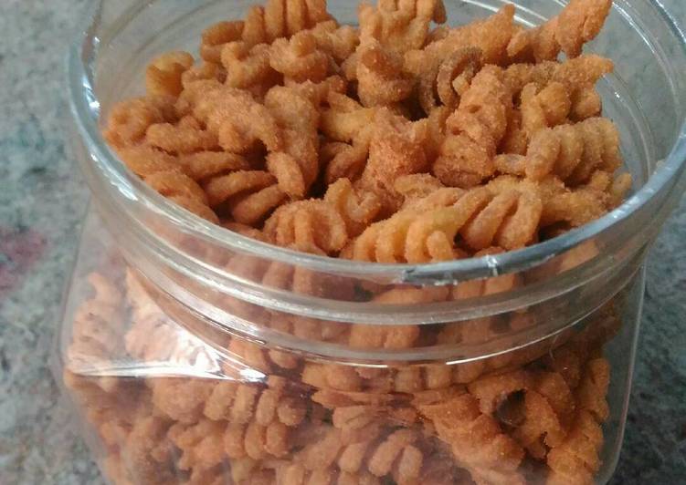 Resep Makaroni crispy Dari Nuzilatur Rohmah E.C.