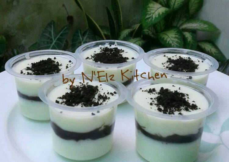 gambar untuk resep Silky Pudding Vanilla Oreo