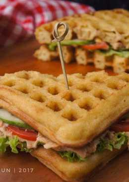 Salmon Sandwich Wafel (menu sarapan #3)