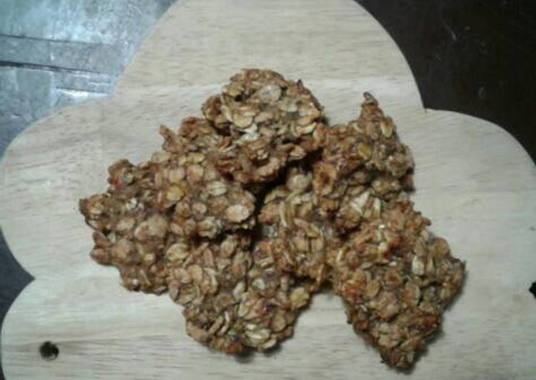 bahan dan cara membuat Muesli Honey Cookies (No Mixer At All,  No Egg)