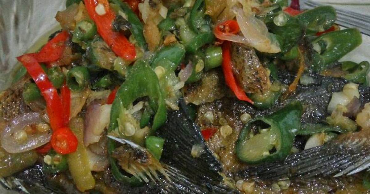 Resep Tumis pedas ikan  asin  sepat  oleh HILMA RAISA Cookpad