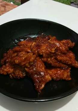 Ayam goreng tepung saus mentega