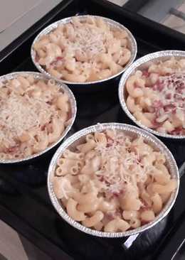 Homemade macaroni scottle