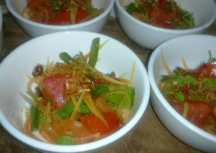 resep masakan Salad Pepaya Hijau Ala Thailand