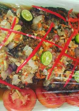 Pecak ikan mujaer ala betawi