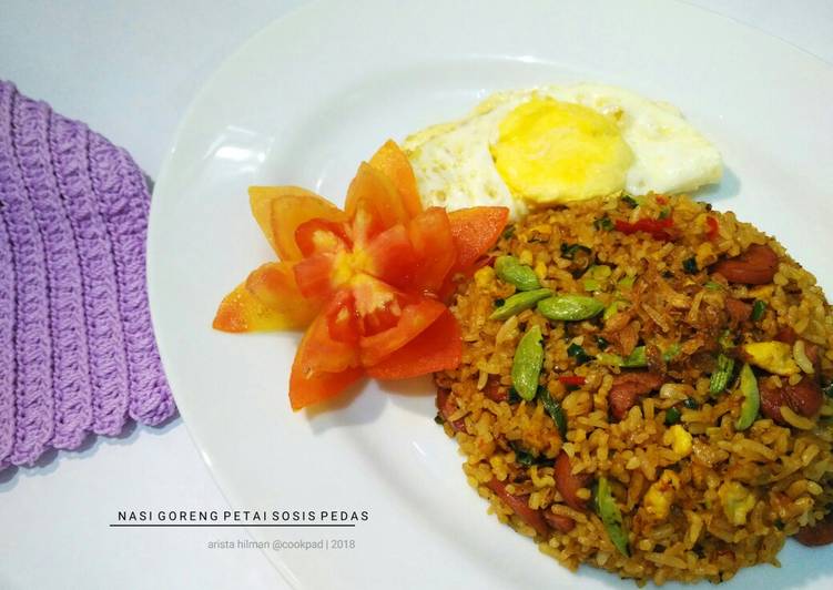 gambar untuk resep Nasi Goreng Petai Sosis Pedas