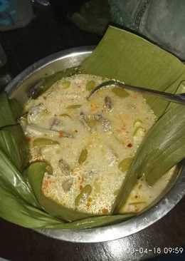 Garang asem ayam dalam baskom