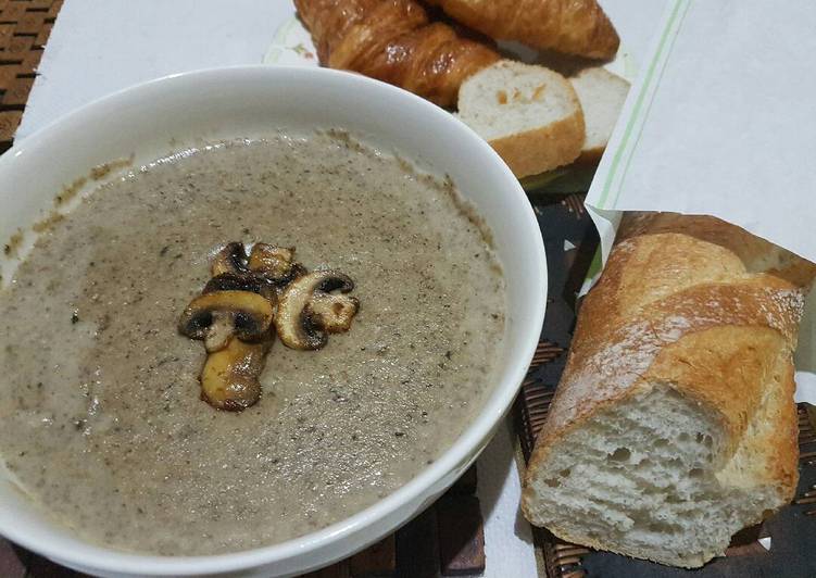 Resep Mushroom cream soup Dari Ridha Radhitya