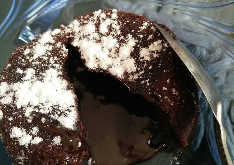 resep lengkap untuk Molten lava cake