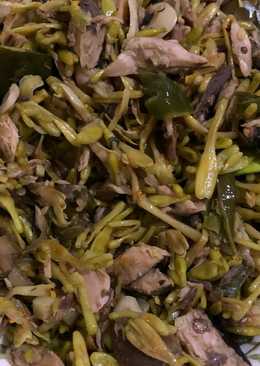 Tumis bunga pepaya dengan tuna