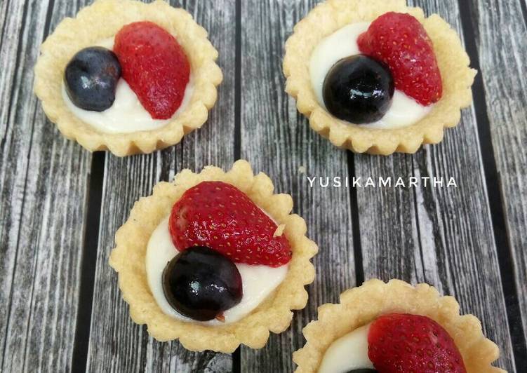 resep lengkap untuk Pie Buah