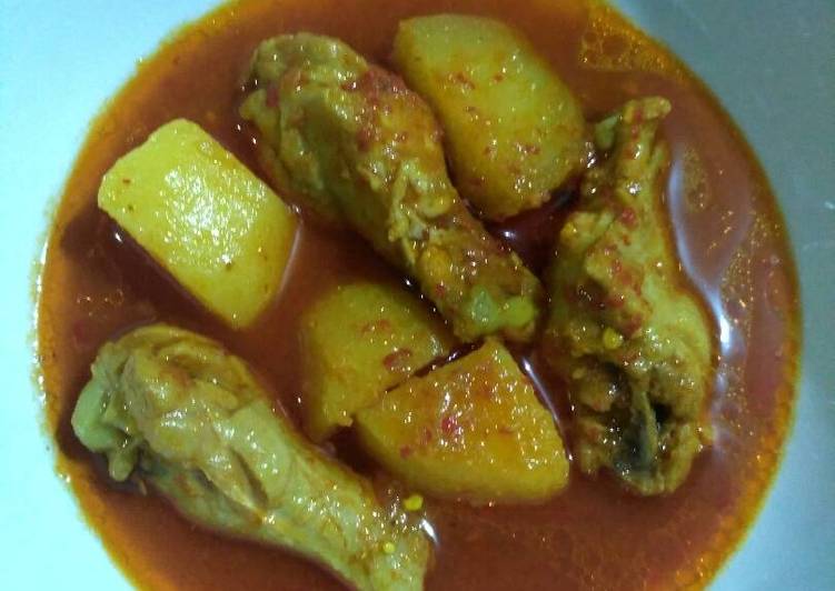 resep makanan Gulai Ayam Kentang (tanpa santan)