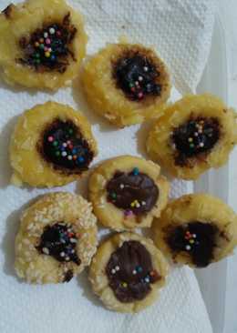 Thumbprint choco keju/wijen happy call#prRamadhan_kuKiraIniKukis